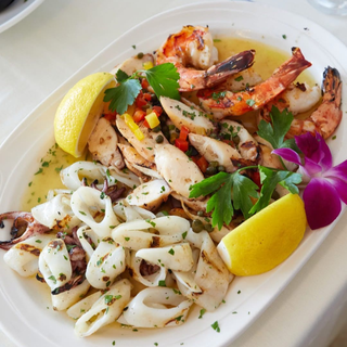 Grilled Seafood Sampler